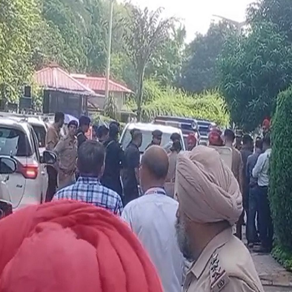 पंजाब सीएम तीन दिन से अस्पताल में भर्ती:  हरियाणा सीएम हाल जानने अस्पताल पहुंचे; कैबिनेट में भी होंगे शामिल – Punjab News