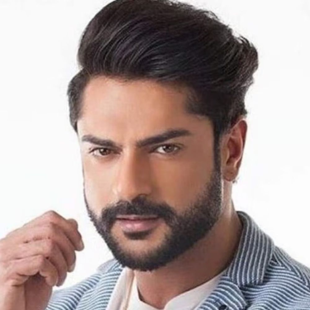 टीवी एक्टर आशीष कपूर 14 दिन की न्यायिक हिरासत में:महिला से रेप का आरोप, पुलिस को अभी तक नहीं मिला पीड़िता का मोबाइल