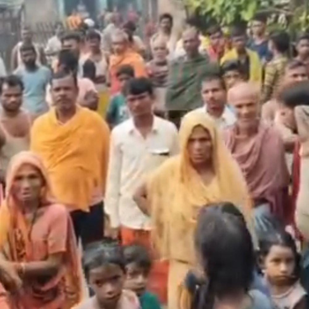 बेलदौर में आकाशीय बिजली की चपेट आए दंपति:खेत में काम करते समय पत्नी की मौत, पति गंभीर रूप से घायल, परिजनों में कोहराम मचा