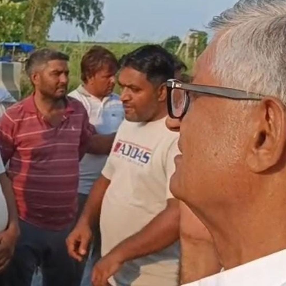 महम में जलभराव की समस्या पर सांसद जांगड़ा सक्रिय:  पैतृक गांव में दौरा, अधिकारियों को निर्देश, जल्द समाधान का आश्वासन – meham News