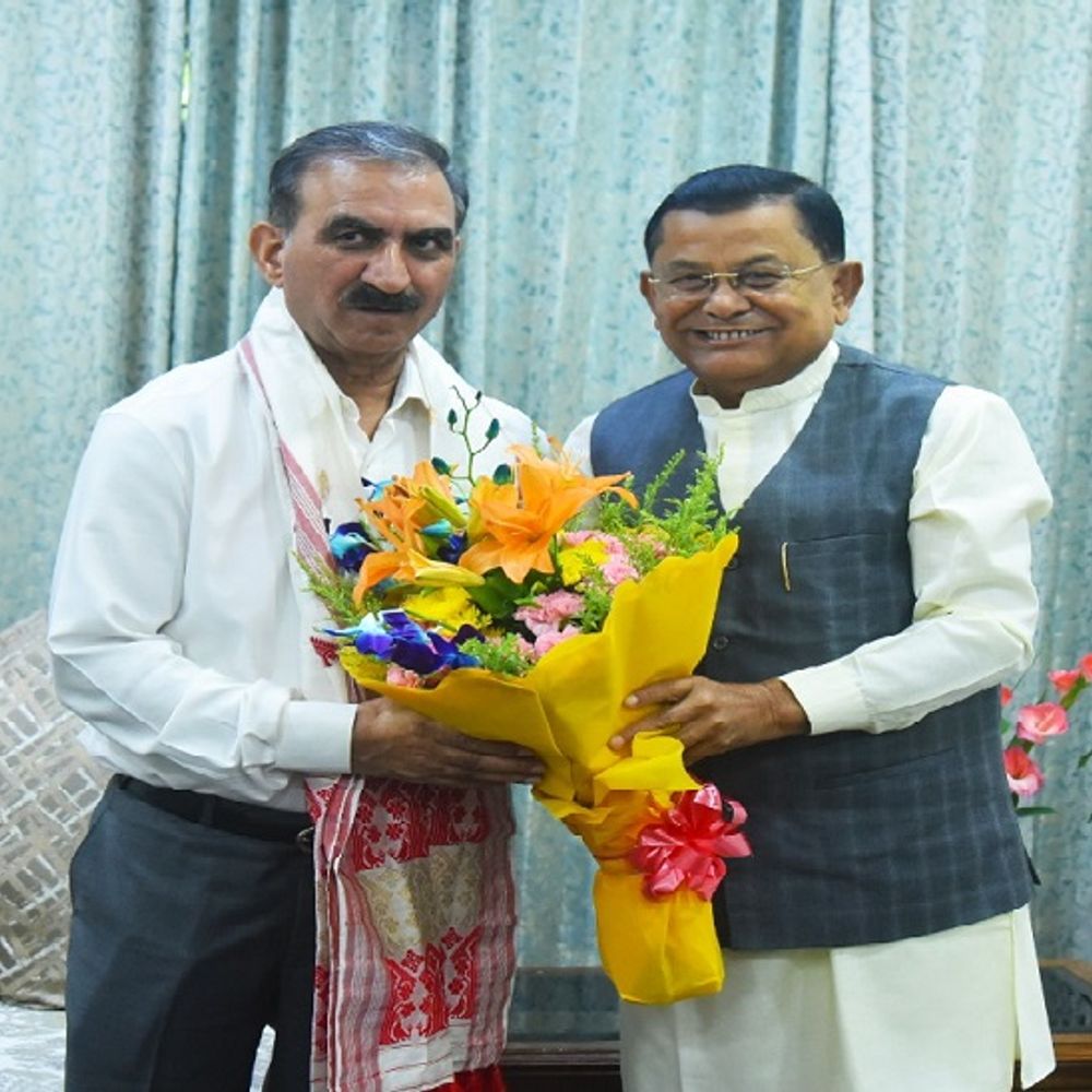 हिमाचल को असम सरकार ने 5 करोड़ दिए:दिल्ली में सीएम को मंत्री फुकन ने सौंपा चेक, कल केंद्रीय मंत्रियों से मिलेंगे सुक्खू