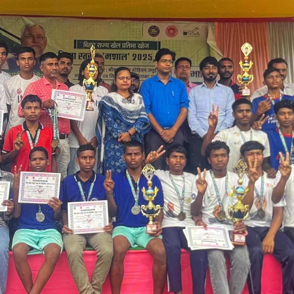 जमुई में जिला स्तरीय मशाल खेल प्रतियोगिता का चौथा दिन:फुटबॉल में सिकंदरा और झाझा ने जीता अंडर-16 और अंडर-14 का खिताब