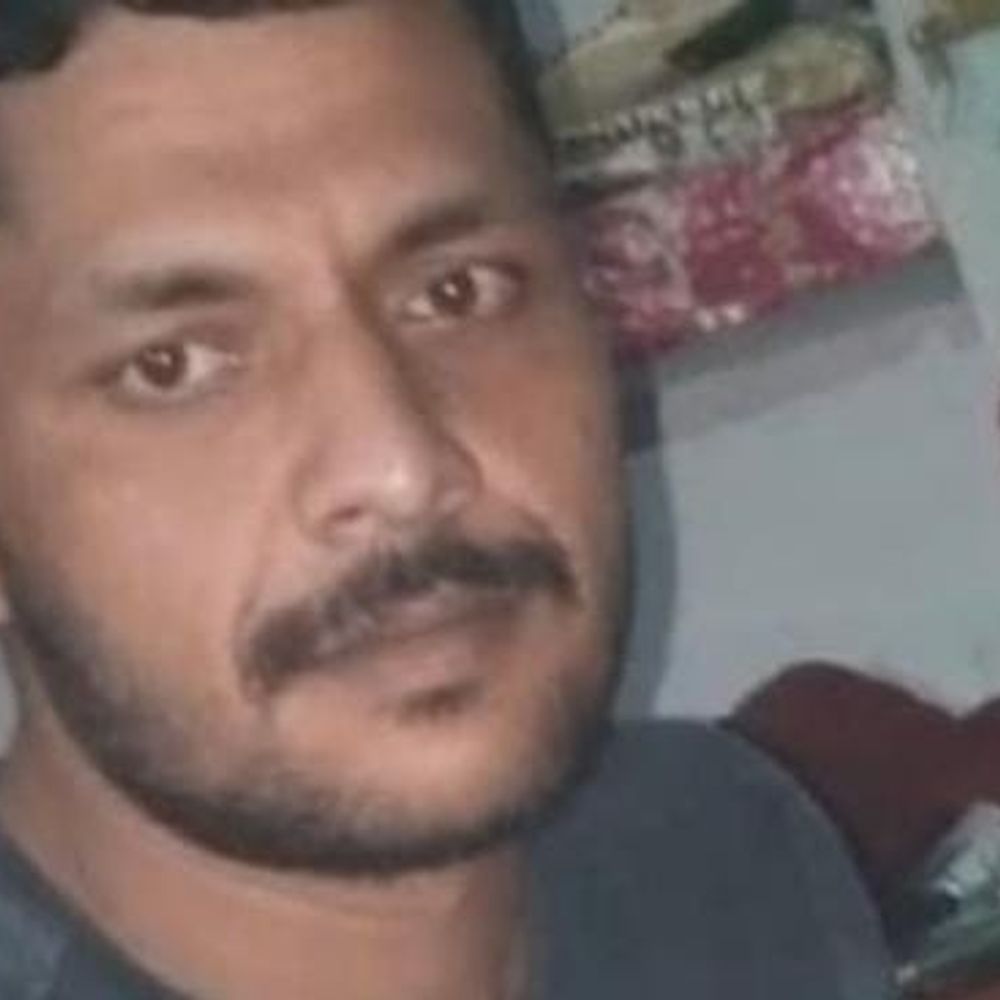 इटावा में युवक की इलाज के दौरान मौत:ऑटो से उतरते समय कार से टकराया था, परिवार में मचा कोहराम
