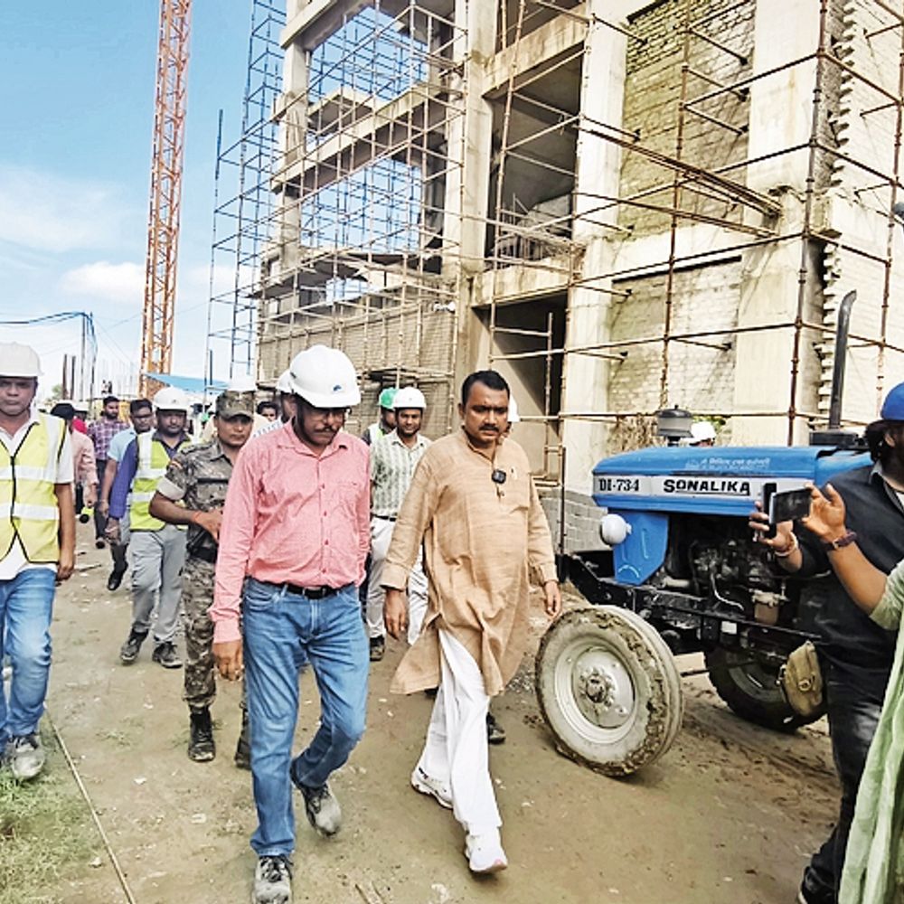 निरीक्षण के बाद कार्यकारी सभापति ने की समीक्षा बैठक, दिए जरूरी निर्देश