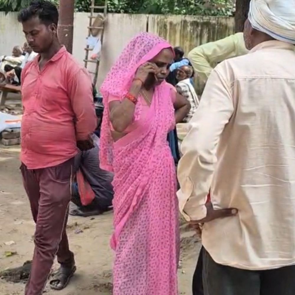 प्रयागराज में सड़क हादसा:बाजार जाते समय अज्ञात वाहन की टक्कर से युवक की मौत
