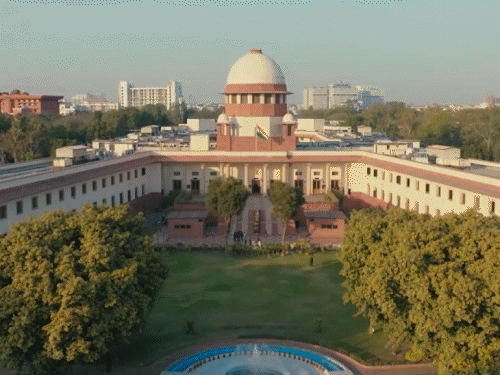 SC के हाई सिक्योरिटी जोन में फोटोग्राफी-रील बनाने पर बैन:सर्कुलर में निर्देश- मीडियाकर्मी नियम तोड़ेंगे तो एक महीने एंट्री नहीं मिलेगी