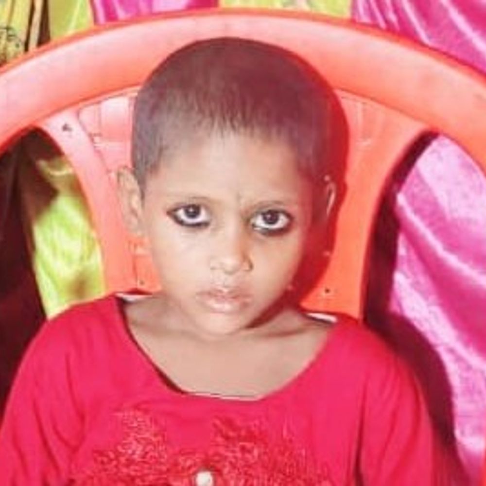 तिलावे नदी में डूबी 5 साल की बच्ची:सुपौल में जितिया पर्व पर मां के साथ नहाने गई थी, NDRF कर रही तलाश, ग्रामीणों ने की बच्ची के सुरक्षित मिलने की प्रार्थना