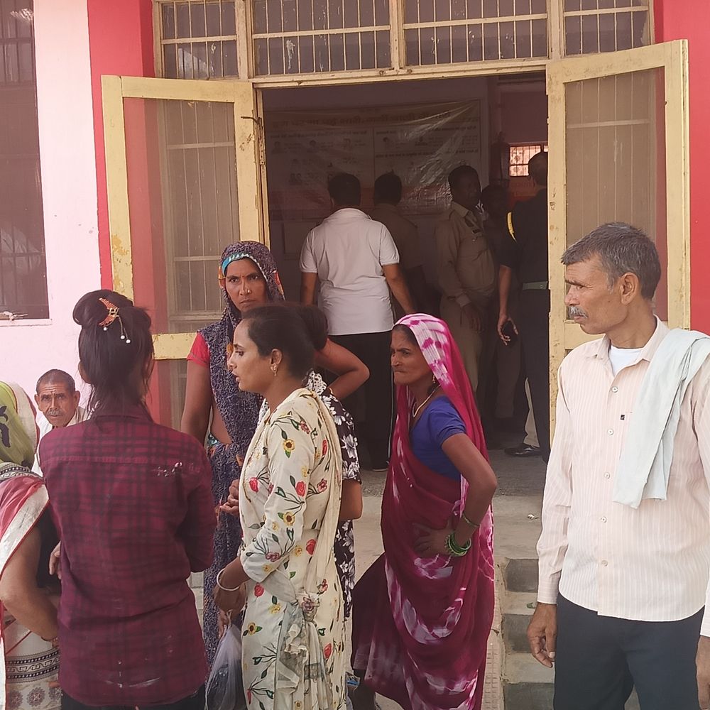 वैवाहिक विवाद में दो पक्षों में हिंसक झड़प:कासगंज में सुलह वार्ता के दौरान हमला, 6 लोग गंभीर घायल