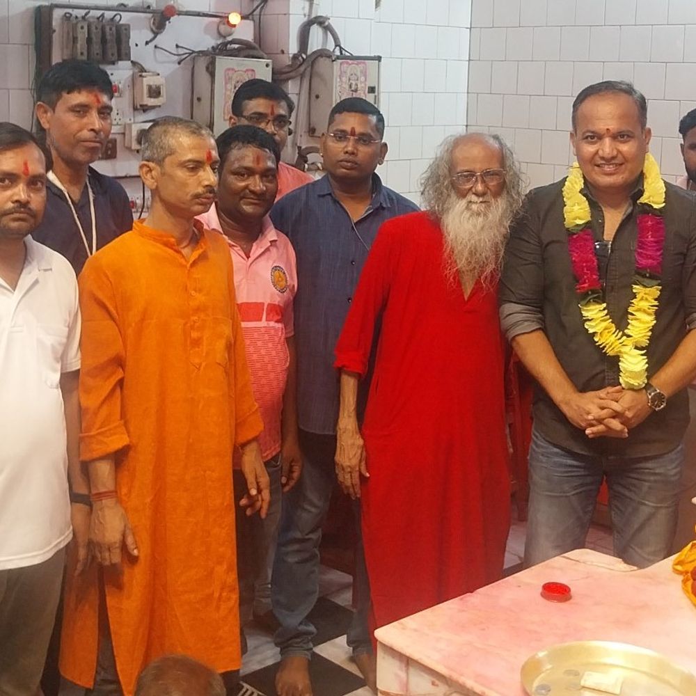 पूर्व DIG शिवदीप लांडे अररिया पहुंचे:मां काली मंदिर में पूजा के बाद विधानसभा चुनाव लड़ने का किया ऐलान, 2024 में सेवा से दिया इस्तीफा, सामाजिक कार्यों में जुटे