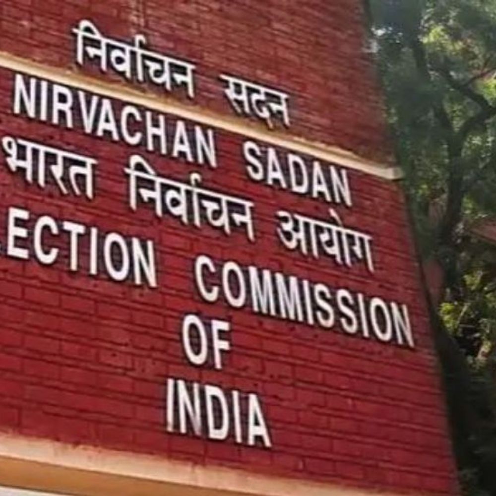 चुनाव आयोग बोला- वोटर लिस्ट बनाना, बदलना सिर्फ हमारा काम:SIR कराना विशेष अधिकार, सुप्रीम कोर्ट का निर्देश देना हमारे काम में दखल