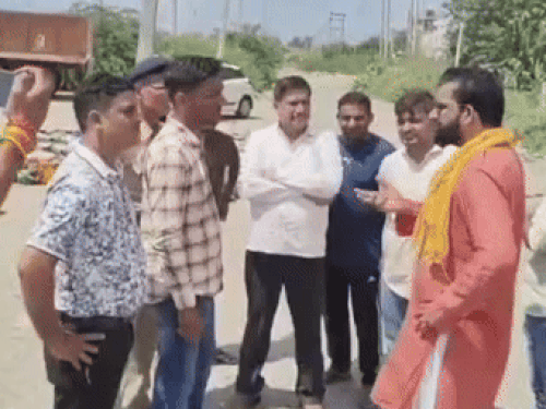 रोहतक में झुग्गियां तोड़ने पहुंचा HSVP, कल CM का कार्यक्रम:जयहिंद बोले-मुख्यमंत्री नहीं चाहेंगे गरीबों का घर उजड़े