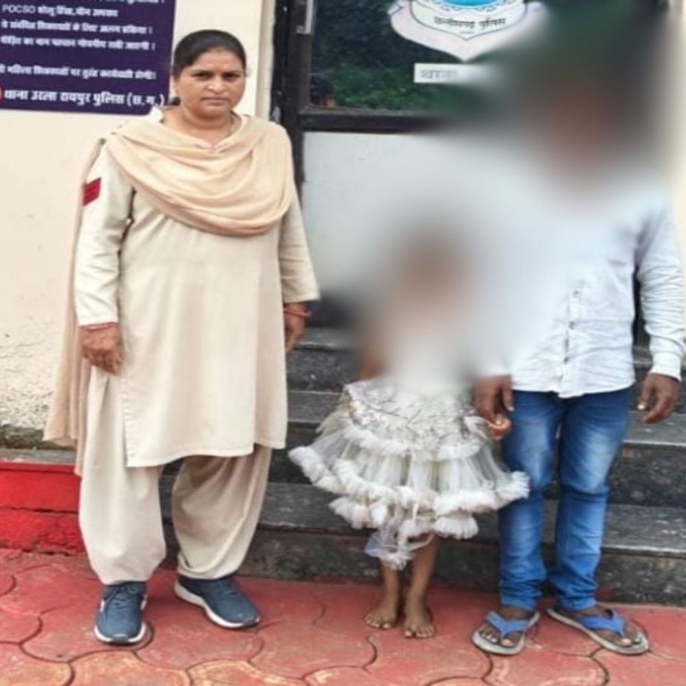 रायपुर में 24 घंटे में गायब 3 बच्चे मिले:7 साल की बच्ची पंडाल पर सोते मिली, 11 साल के बच्चे जगन्नाथ-पुरी चले गए थे