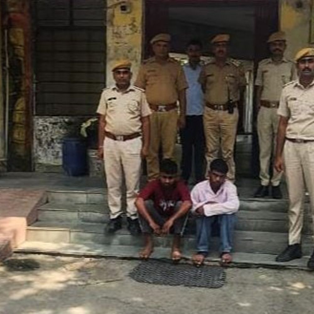 बांसवाड़ा में इनामी बदमाश गिरफ्तार, साथी भी पकड़ा:  गैंग बनाकर सूने मकान और मंदिरों में करते थे चोरी, 9 वारदातों का हुआ खुलासा – Banswara News