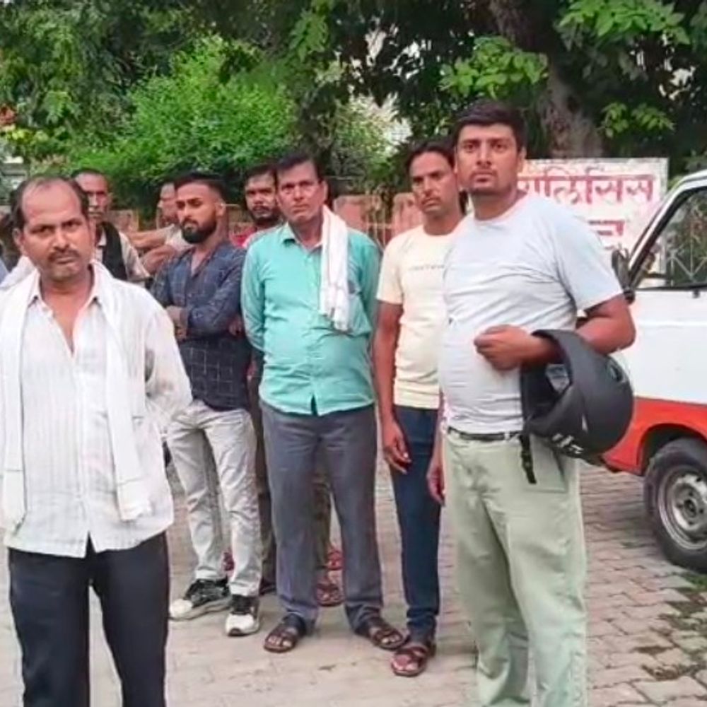 फर्रुखाबाद में युवक ने जहर खाकर सुसाइड किया:इलाज के दौरान हुई मौत, परिजन बोले-नशे का आदी था