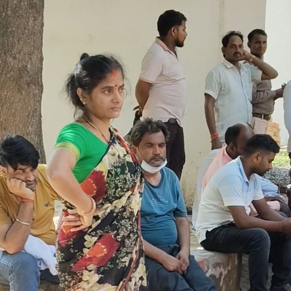 प्रयागराज में प्रतियोगी छात्र की संदिग्ध मौत:28 वर्षीय युवक को रात से था सीने में दर्द, सुबह कमरे में मिला शव