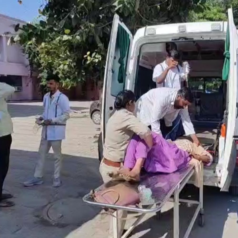 प्रेम-प्रसंग में किशोरी और अधेड़ ने खाया जहर:बागपत में रेलवे ट्रैक के पास मिले दोनों, इलाज के दौरान मौत