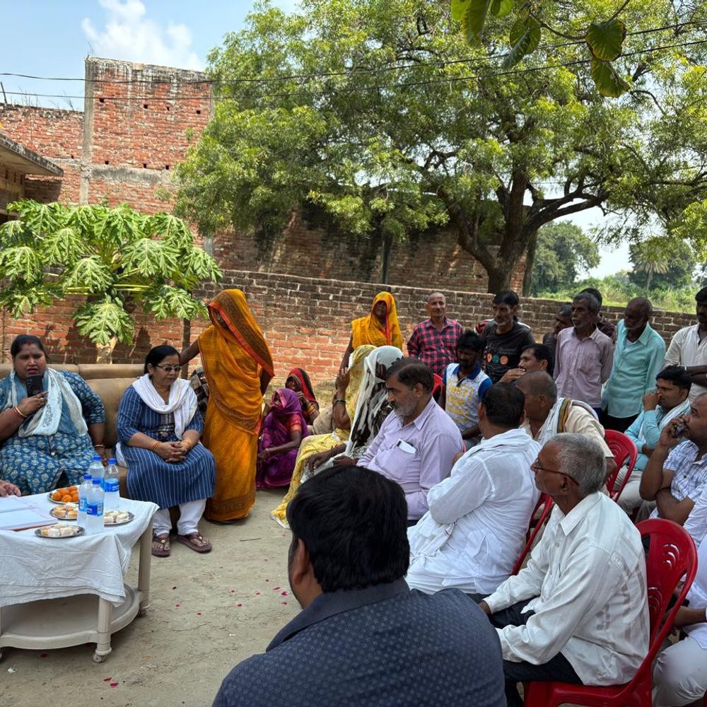 पतारा ब्लॉक के पांच गांवों में विधायक का दौरा:ग्रामीणों की पेयजल समस्या का जल्द समाधान करने का दिया आश्वासन