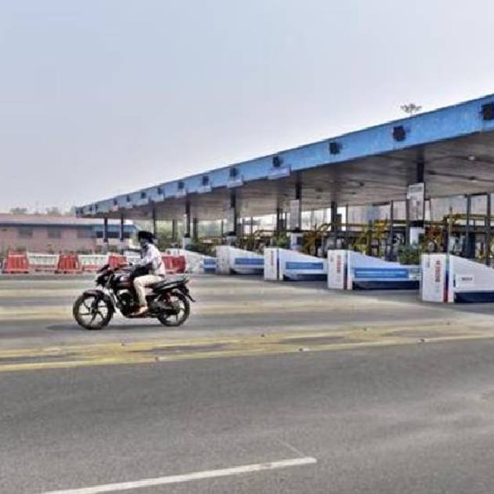 नोएडा टोल ब्रिज कंपनी को 100.71 करोड़ का नोटिस:प्राधिकरण ने सात साल के दौरान विज्ञापन का मांगा अतिरिक्त शुल्क, SC ने एग्रीमेंट पर उठाए थे सवाल