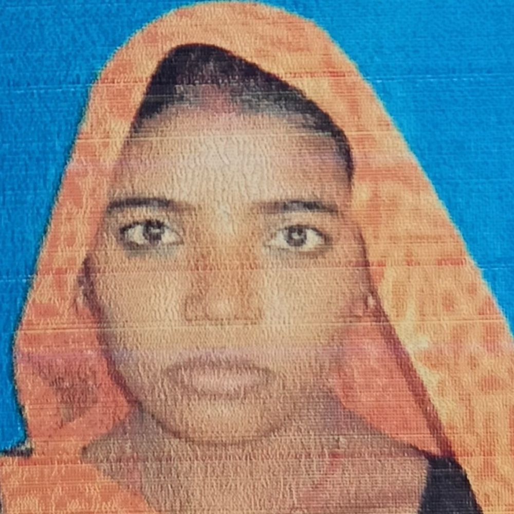 पत्नी को सांप ने काटा,पति ने 367 किमी सफर कराया:झांसी में बोला-झाड़फूंक के लिए कुल देवता के मंदिर ला रहे थे, मेडिकल कॉलेज में हो गई मौत