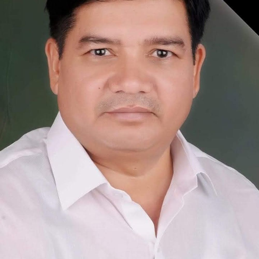 पुलिस सुरक्षा के बीच हुआ पूर्व ब्लॉक प्रमुख का अंतिम-संस्कार:खुर्जा में बड़े बेटे ने दी मुखाग्नि, 5 टीमें करेंगी जांच, चाकू बरामद