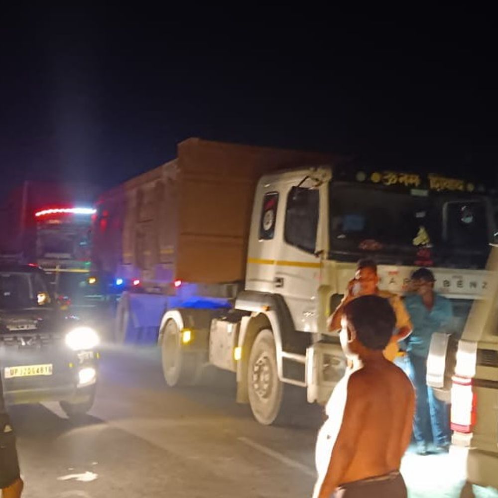 कानपुर में एक्सीडेंट में 58 साल के व्यक्ति की मौत:सड़क पार करते समय ट्रक ने मारी टक्कर, अस्पताल में तोड़ा दम