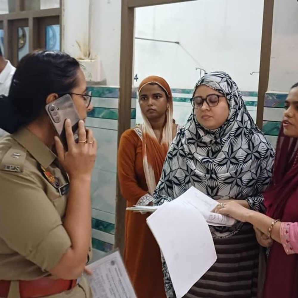 संभल में 32 अवैध अस्पतालों पर कार्रवाई:बिना रजिस्टर्ड डॉक्टर के चल रहा था इलाज, संचालक हिरासत में