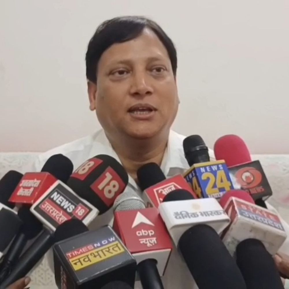 मतदाता सूची में बड़ी गड़बड़ी:महोबा के एक मकान में 4271 वोटर दर्ज, निर्वाचन आयोग की लापरवाही उजागर