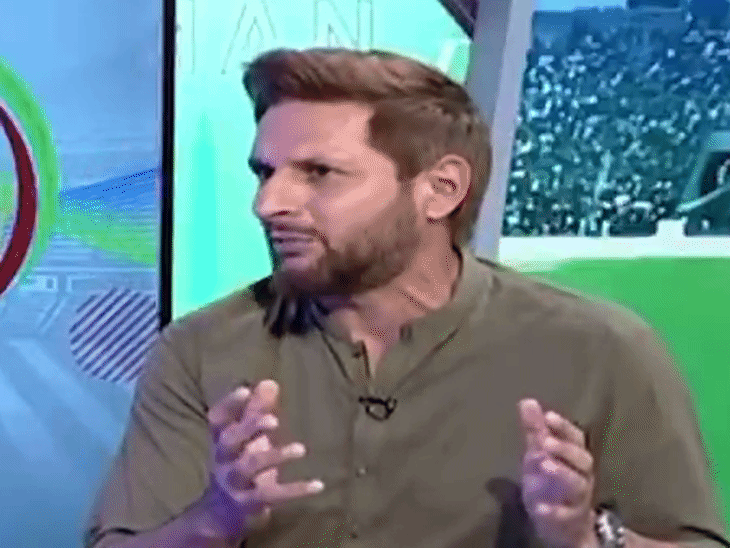 शाहिद अफरीदी बोले- भारत इजराइल बनने की कोशिश कर रहा:हैंडशेक कंट्रोवर्सी पर कहा– जब तक मोदी हैं, यही चलेगा; राहुल गांधी का पॉजिटिव माइंडसेट