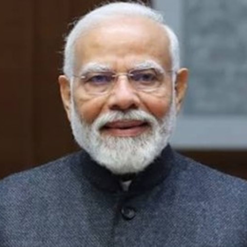 पीएम मोदी के जन्मदिन पर री-रिलीज होगी ‘चलो जीते हैं’:यह फिल्म हर काम और हर व्यक्ति का सम्मान करने और उसे महत्व देने के लिए प्रेरित करेगी