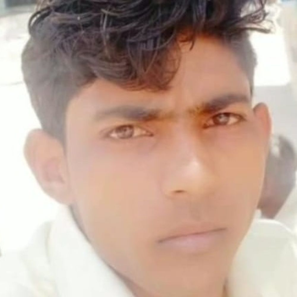 दो महीने से लापता दूल्हे का नहीं मिला सुराग:कासगंज में शादी के दो दिन बाद गायब हुआ, पिता ने एसपी से लगाई गुहार
