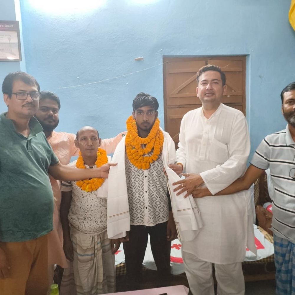 मशाल-2024 में चमके शिवहर के नाज़िर अली:  अंडर-16 लंबी कूद में जिला स्तर पर हासिल किया प्रथम स्थान, राजद नेता ने घर पहुंच किया सम्मान – Sheohar News