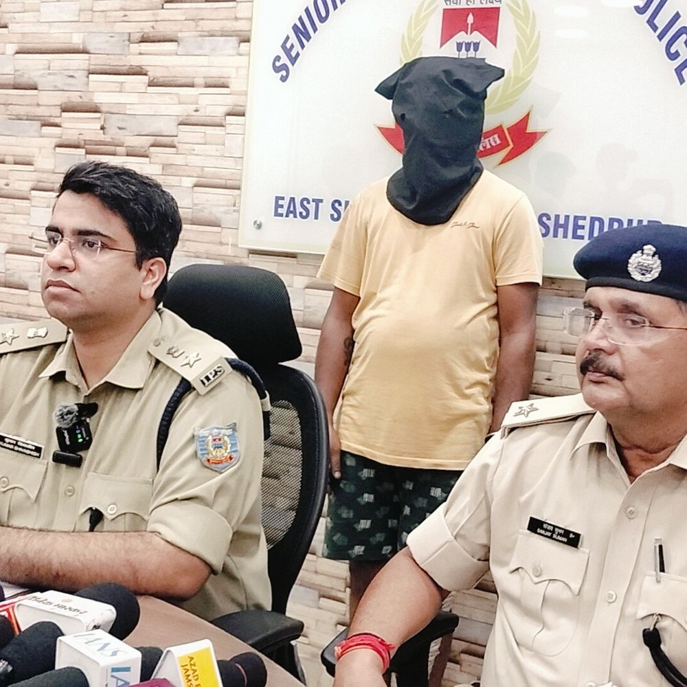 जमशेदपुर के गोलमुरी में स्नैचिंग का खुलासा, आरोपी गिरफ्तार:  पुलिस ने दो घटनाओं में छीने गए सभी सामान बरामद किए – Jamshedpur (East Singhbhum) News