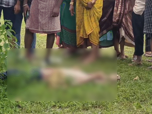 कोडरमा में युवक की हत्या:  बाइक पर बिठाकर ले गए थे दो लोग, मजदूर का शव खेल मैदान में मिला – koderma News