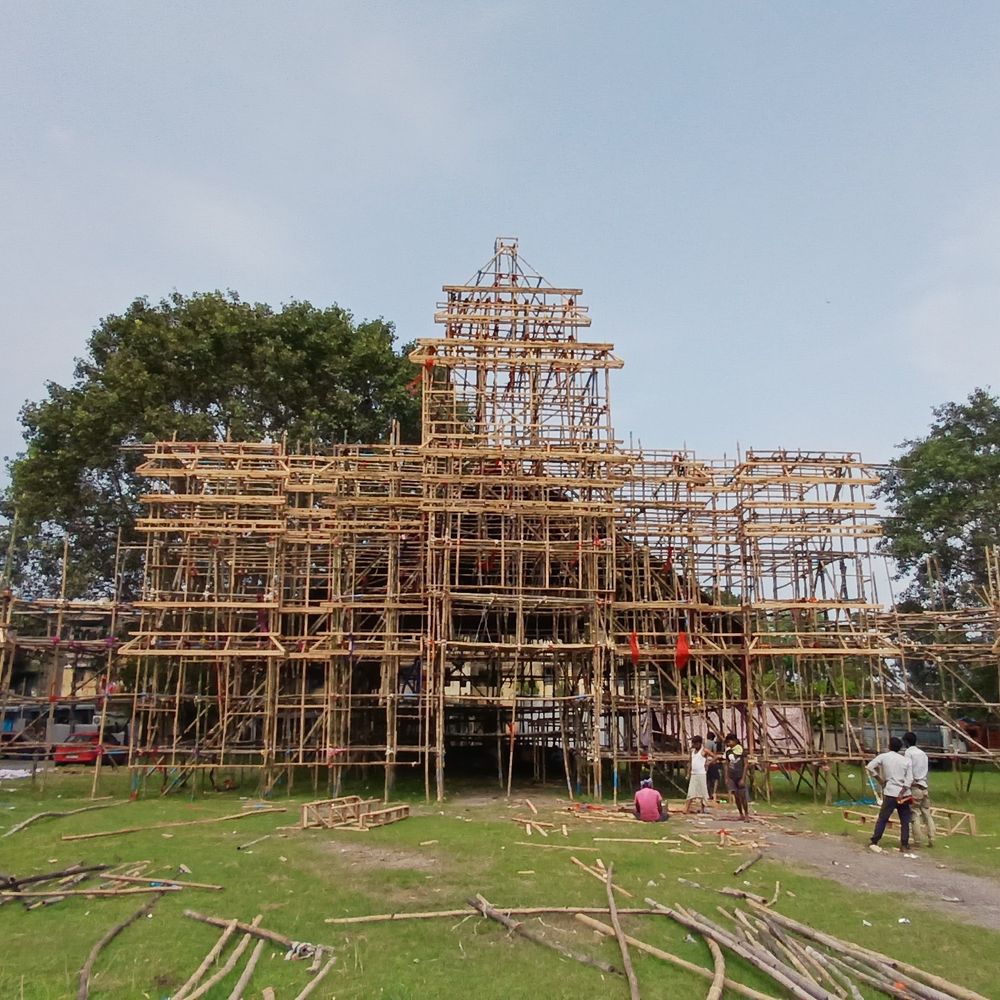 बोकारो में अष्ट कस्टभंजन की तर्ज पर पंडाल:  श्री श्री सार्वजनिक पुराना दुर्गा पूजा समिति का 39वां आयोजन – Bokaro News