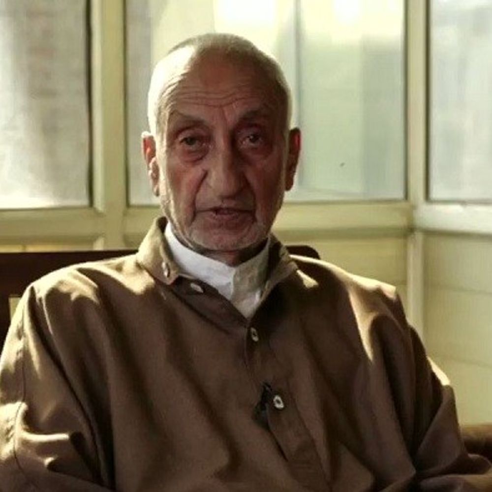 जम्मू-कश्मीर के अलगाववादी नेता अब्दुल गनी भट का निधन:हुर्रियत कॉन्फ्रेंस के अध्यक्ष रहे; भाई की हत्या के बाद कहा था- उन्हें अपने लोगों ने मारा