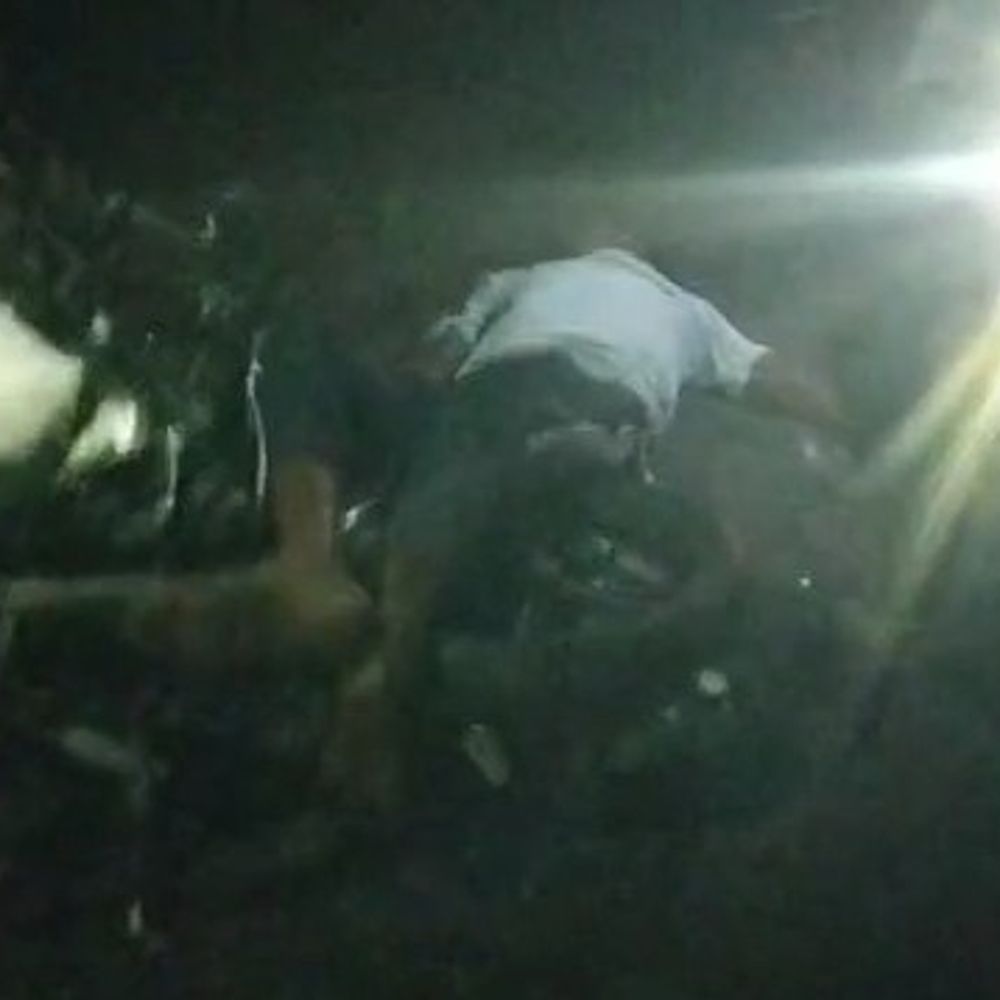 आजमगढ़ में सड़क हादसा दो युवकों की मौत दो घायल:तेज रफ्तार बाइक में हुई थी आमने-सामने की जोरदार टक्कर एक युवक बताया जा रहा है लापता