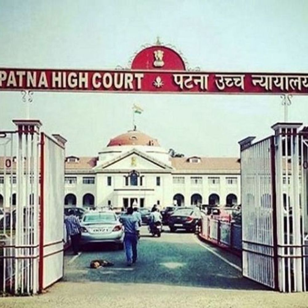 फिल्म जॉली LLB 3 पर पटना हाईकोर्ट में सुनवाई आज:याचिकाकर्ता वकील बोले- ऑनरेबल जज और लर्नेड एडवोकेट को गलत तरीके से रिप्रजेंट करना सही नहीं