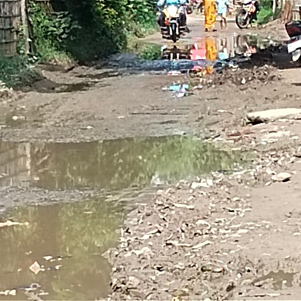 बाबूबरही-कलुआही सड़क की हालत बदहाल:  6 साल से नहीं बनी सड़क, लोगों को 30 किमी अतिरिक्त सफर करना पड़ रहा – Madhubani News