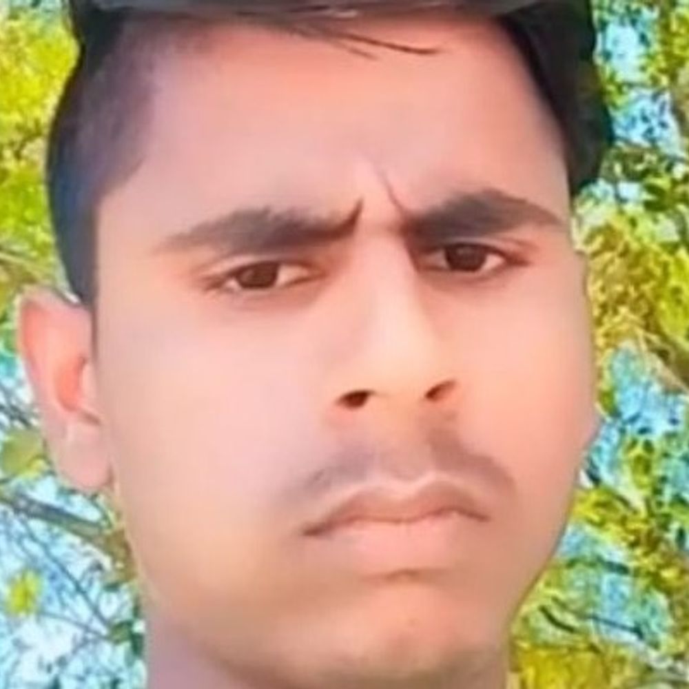 उन्नाव में युवक ने घर में लगाई फांसी:कुंडे में रस्सी से लटका मिला शव, पत्नी से चल रहा था विवाद