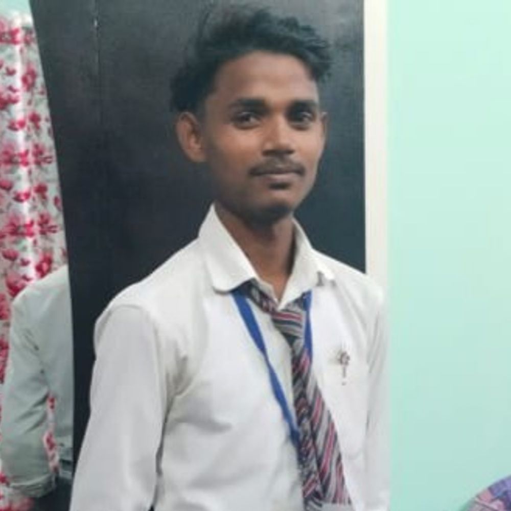 आजमगढ़ में अज्ञात वाहन ने साइकिल सवार को कुचला, मौत:मुबारकपुर में दरियाबाद पुल के पास हादसा, 20 वर्षीय युवक की मौत