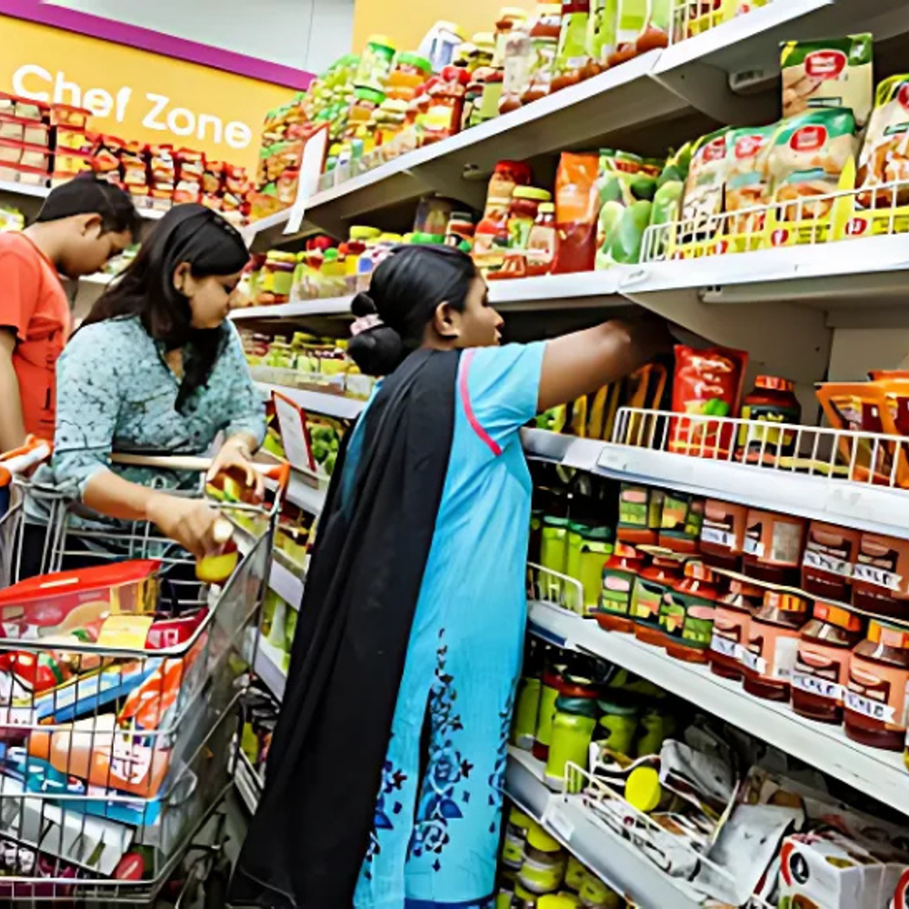 GST 2.0; दाम नहीं घटाए तो दुकानदार पर एक्शन:जीएसटी विभाग के अफसर बाजारों में औचक निरीक्षण करेंगे, 22 सितंबर से लागू होंगे नए दाम