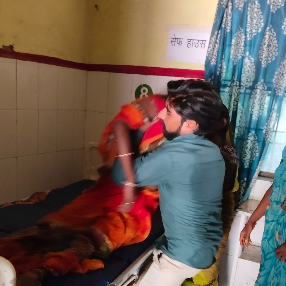 रायबरेली के जगतपुर में महिला की मौत:पति शव लेकर अस्पताल से फरार, पुलिस जांच में जुटी