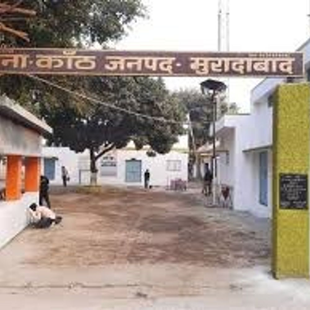 9वीं की छात्रा ने आत्महत्या का प्रयास किया:मुरादाबाद में टीचर ने नाम बिगाड़कर चिढ़ाया तो छत से कूद गई, हॉस्पिटल में भर्ती