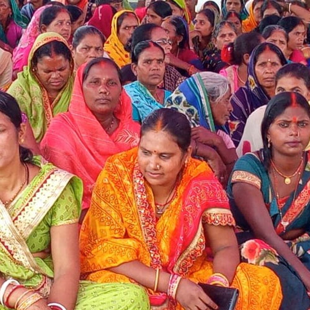 कोचहासा में CM महिला रोजगार संवाद कार्यक्रम:350 महिलाओं को दी स्वरोजगार योजनाओं की जानकारी, जुड़कर लें लाभ