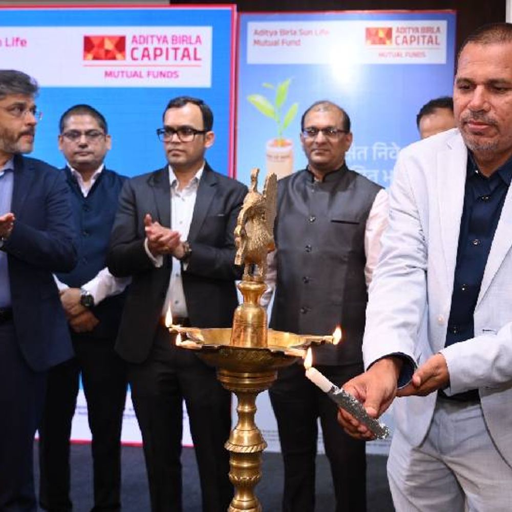कमाई का 20-25% हिस्सा निवेश के लिए बचाएं-एक्सपर्ट:दैनिक भास्कर-आदित्य बिड़ला सनलाइफ ने म्यूचुअल फंड निवेश के प्रति किया जागरूक