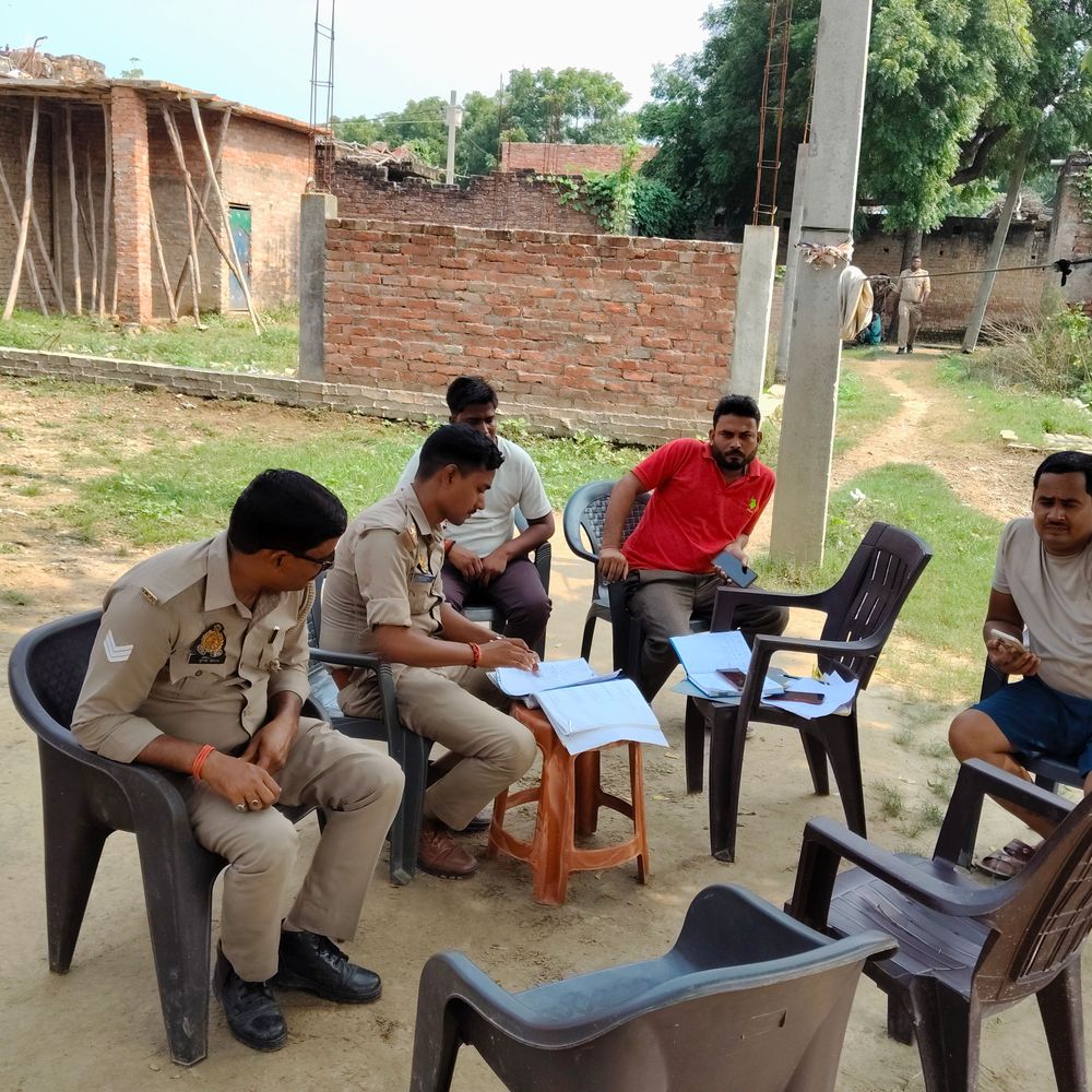 बाराबंकी में युवक ने फांसी लगाई:छत की कुंडी से लटका मिला शव, हरियाणा में रहते हैं माता-पिता
