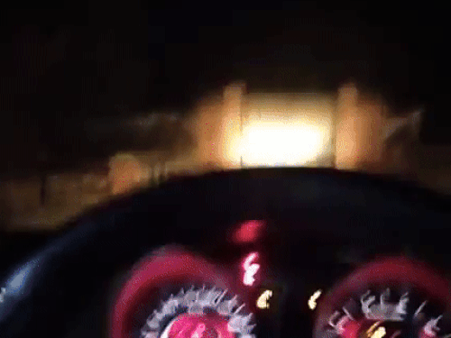 भरतपुर में मोती महल के गेट को गाड़ी से तोड़ा:महल में रियासतकालीन झंडा लगाने की कोशिश, 4 जिलों की पुलिस तैनात