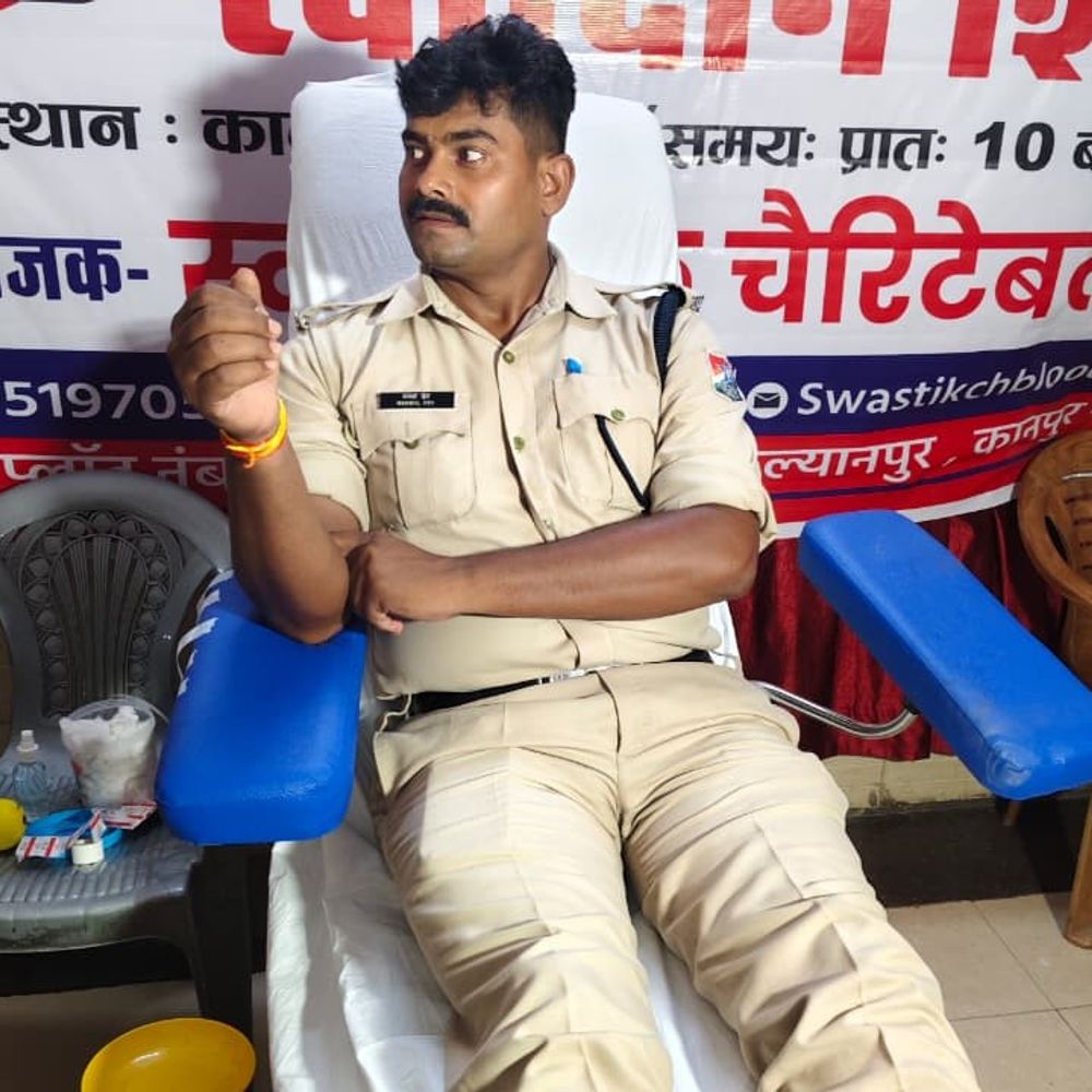 आरपीएफ का स्थापना दिवस:कानपुर में रेलवे सुरक्षा बल के 25 जवानों ने किया रक्तदान