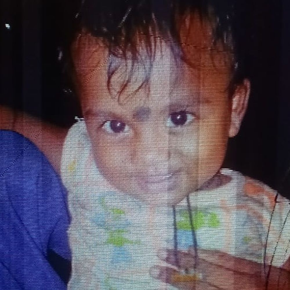 जमशेदपुर में दीवार गिरने से बच्चे की मौत:  टेंपो ने दीवार में मारी टक्कर, मलबे में दबी 8 साल की बच्ची घायल; चालक हिरासत में – Jamshedpur (East Singhbhum) News