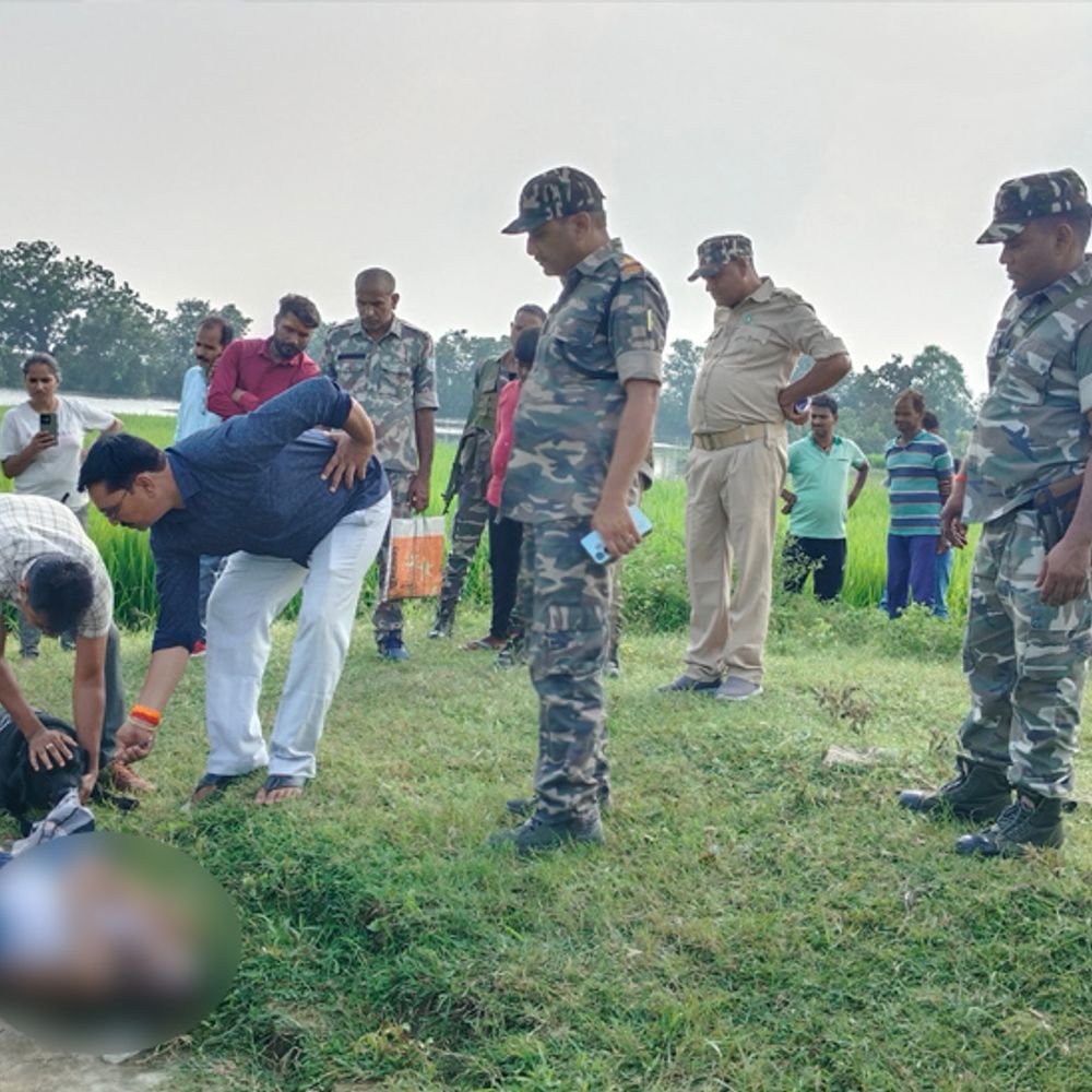 पलामू में राजद नेता का शव खेत में मिला:  परिजनों का एसिड से जलाकर हत्या का आरोप, पुलिस ने वज्रपात से मौत की जताई आशंका – Palamu News
